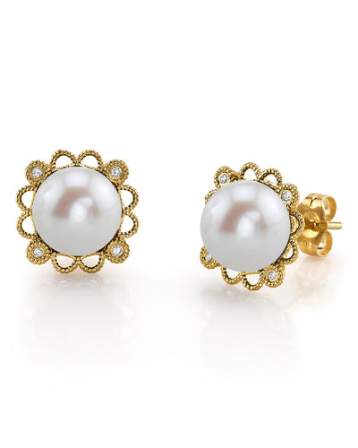Freshwater Pearl Lea Earrings - Model Image