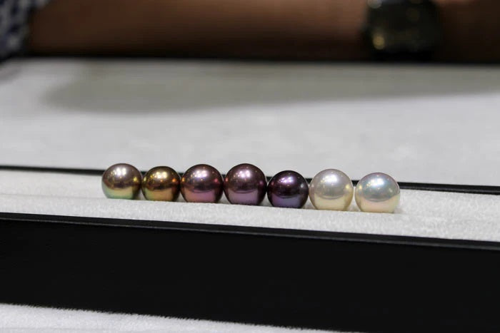The Wide World of Pearls, Our 91st Issue: How To Pick the Perfect Pearl Earrings