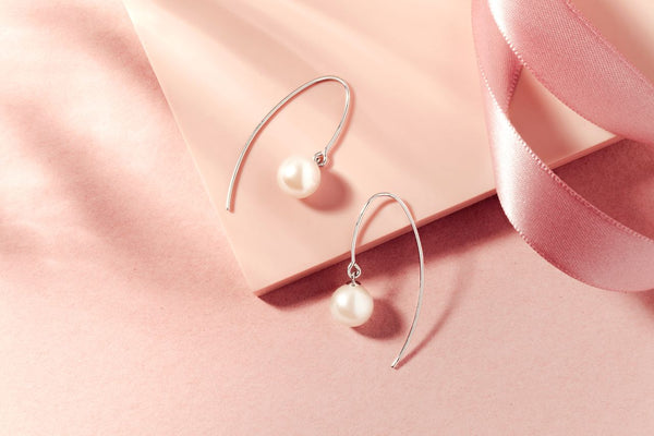 Choosing the Perfect Pearl Earrings for Your Face Shape - Pearls of Joy