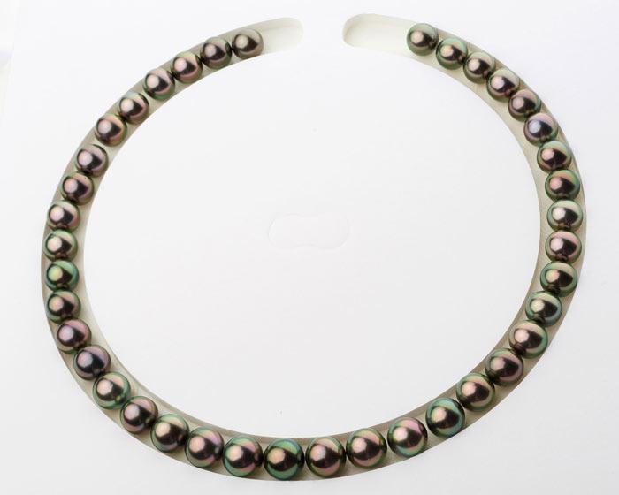 Wide World of Pearls - Rikitea Dreams 2nd Issue