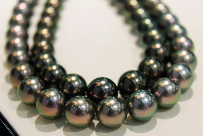 The Wide World of Pearls, Our 118h Issue: Can You Help Me Understand 