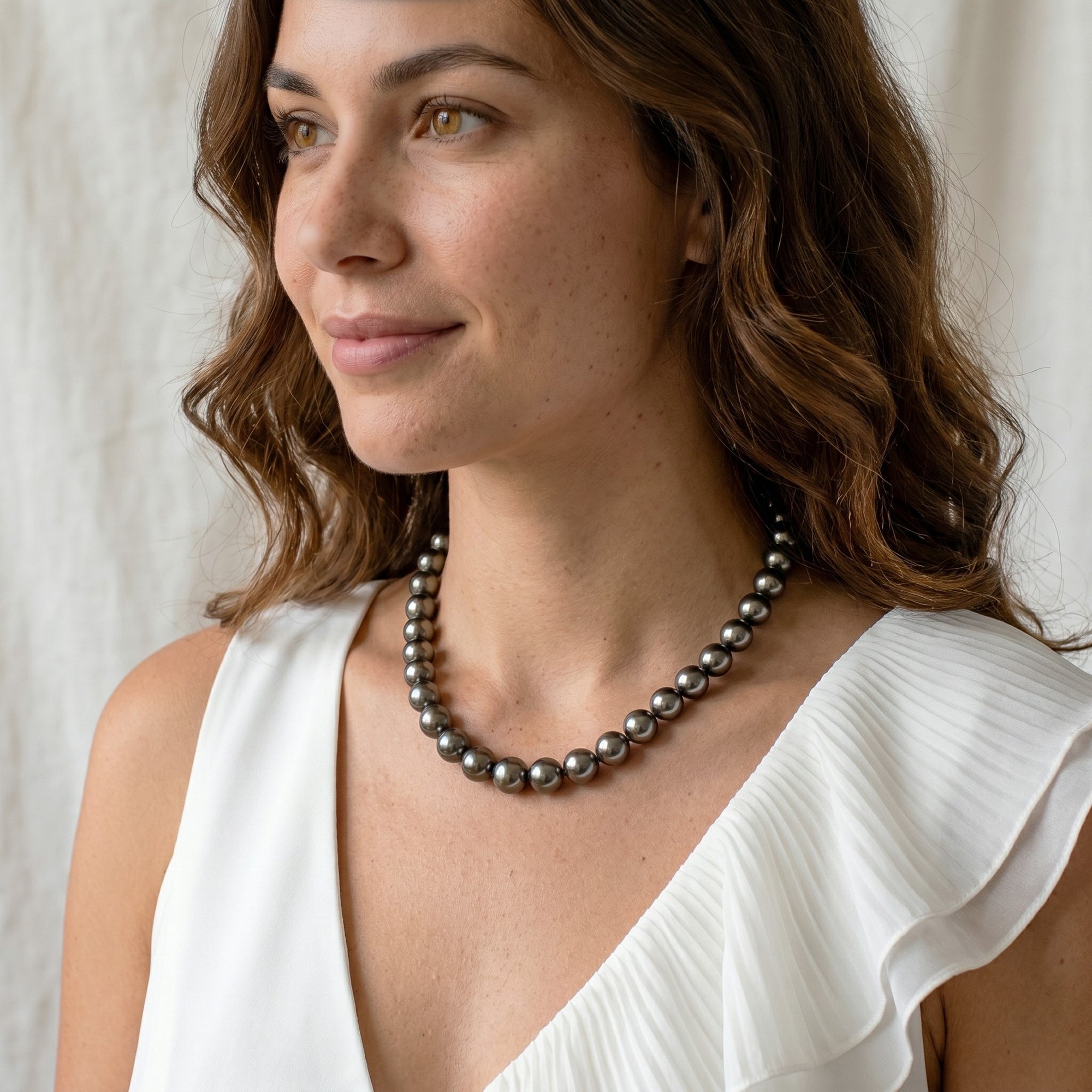 Tahitian True Round Pearl Necklace, 10.0-11.0mm - AAAA Quality