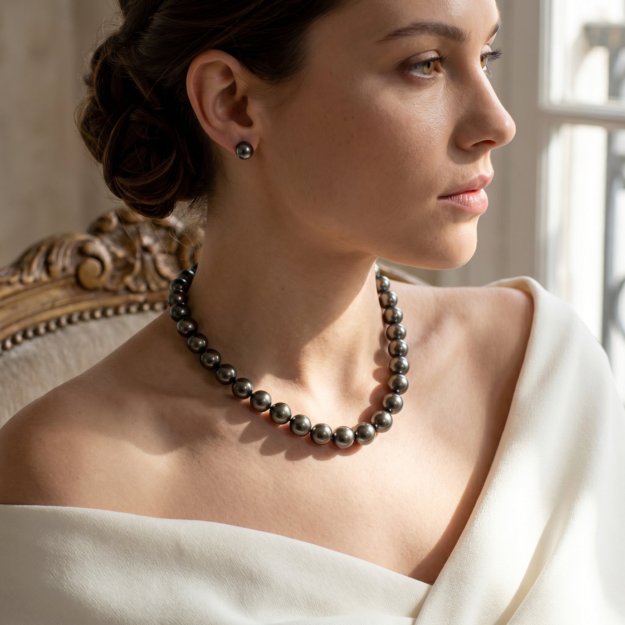 Black Tahitian True Round Pearl Necklace, 10.0-12.0mm - AAA/AAAA Quality