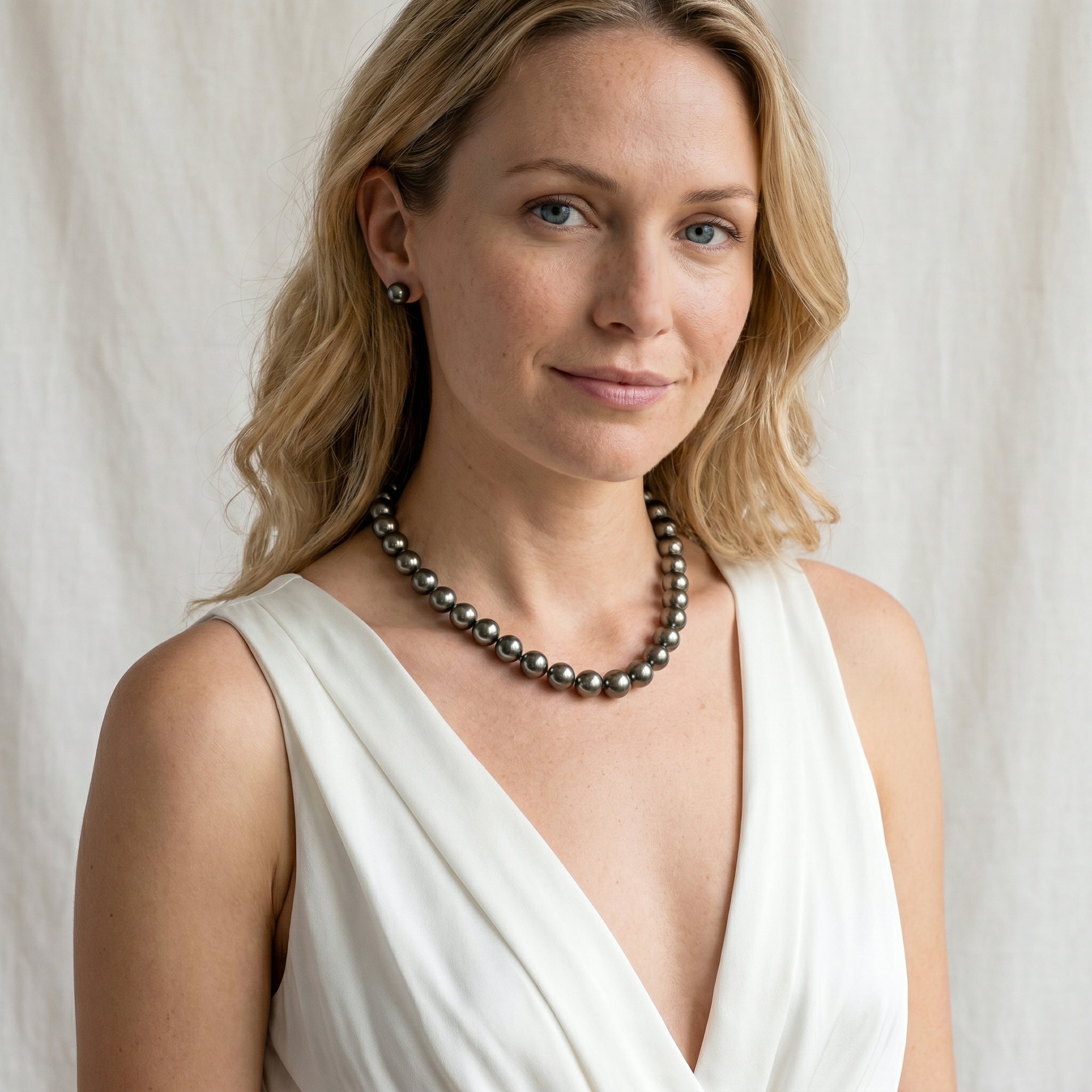 True Round Black Tahitian Pearl Necklace, 10.0-12.0mm - AAA Quality