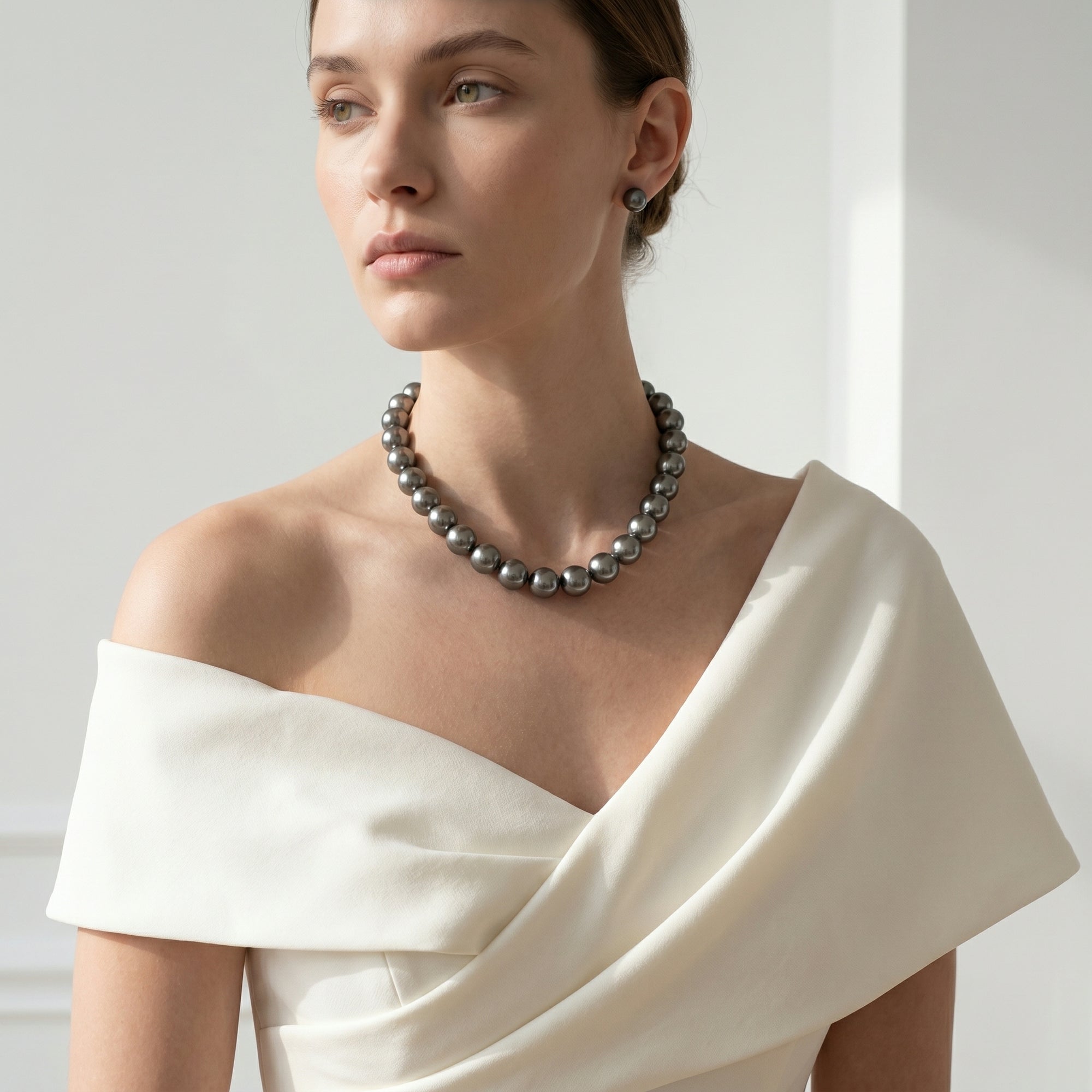 Dark Tahitian True Round Pearl Necklace, 13.0-15.0mm - AAA Quality