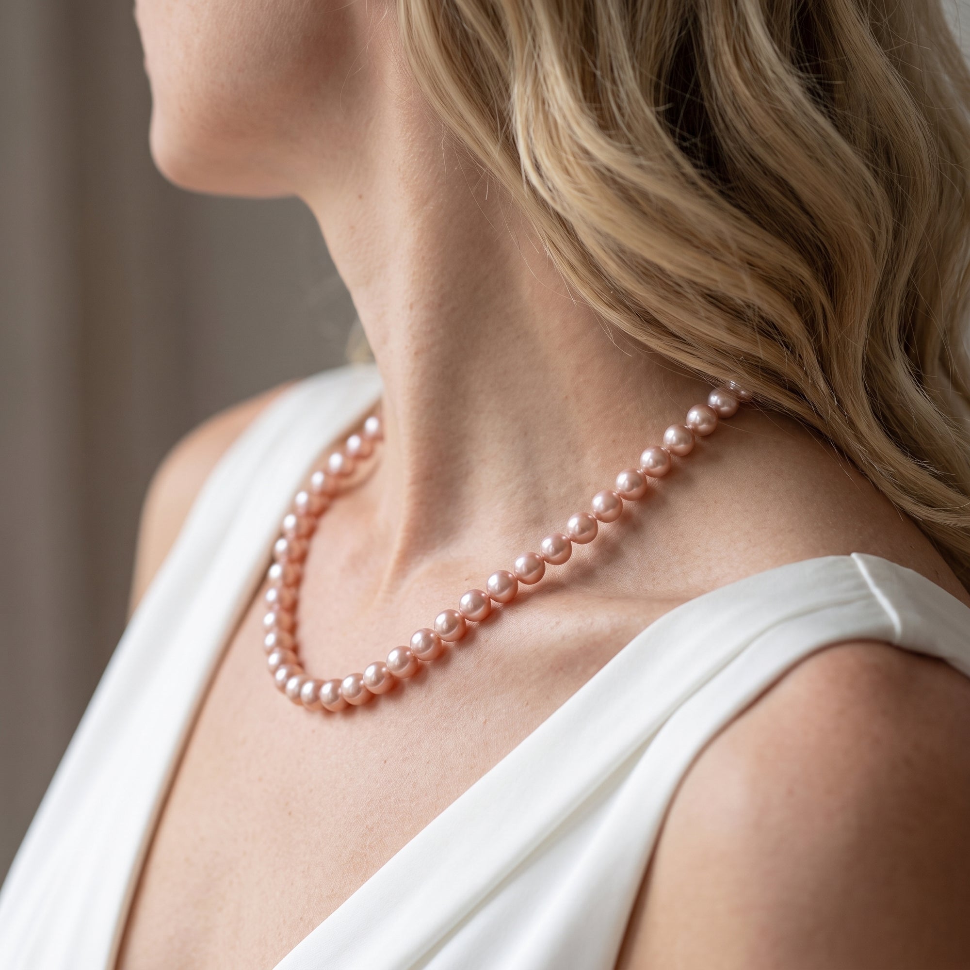 8.5-9.5mm Pink Freshwater Pearl Necklace - AAA Quality