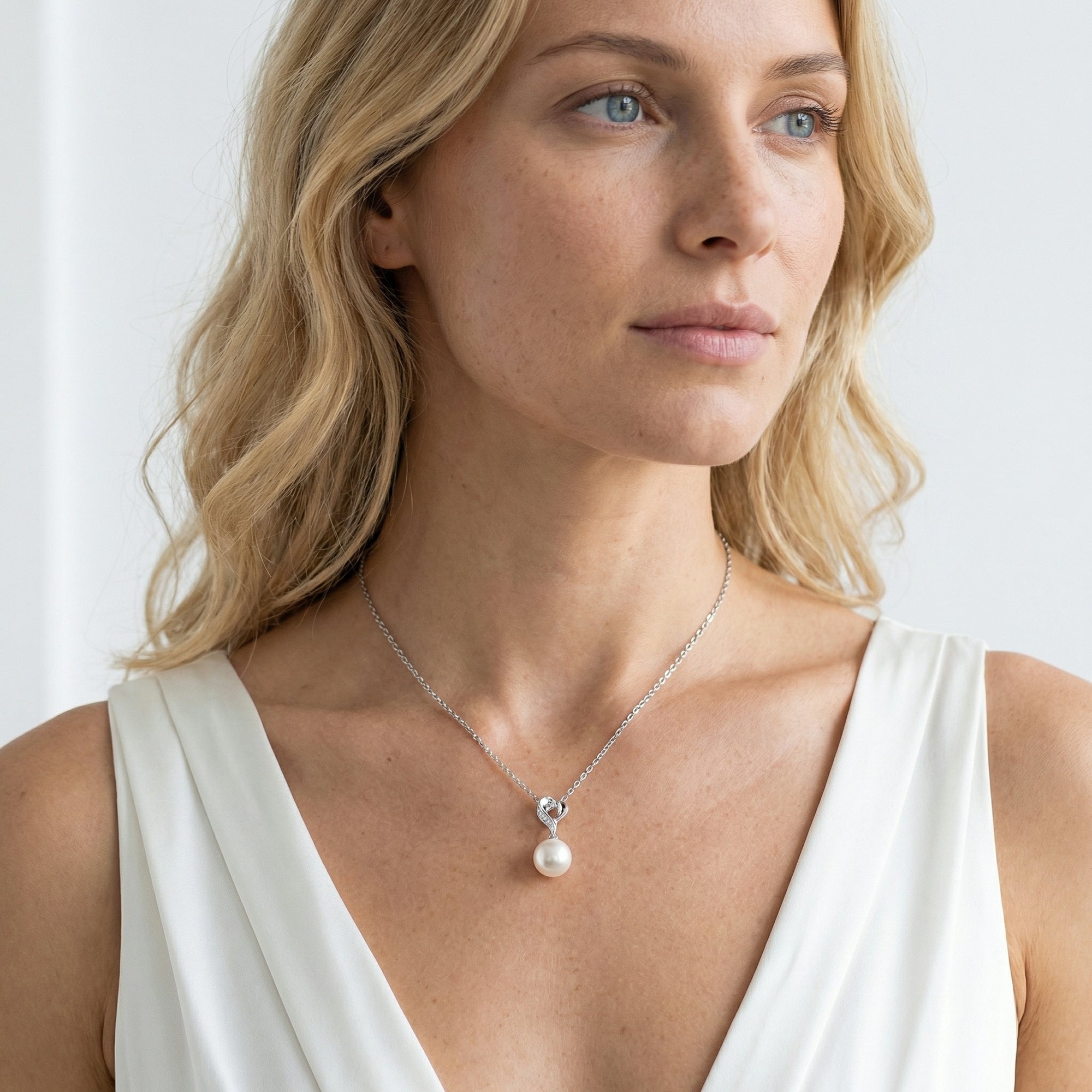 Akoya Pearl & Diamond Melissa Pendant