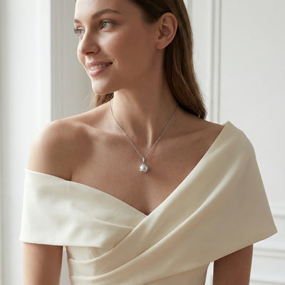 Japanese Akoya Pearl Cora Pendant