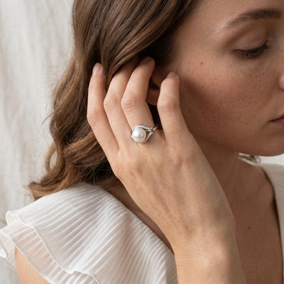 White South Sea Pearl & Diamond Spirit Ring