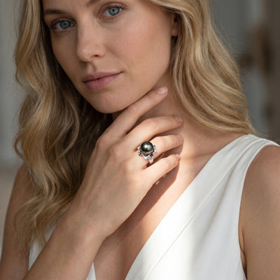 Tahitian South Sea Pearl & Diamond Robin Ring