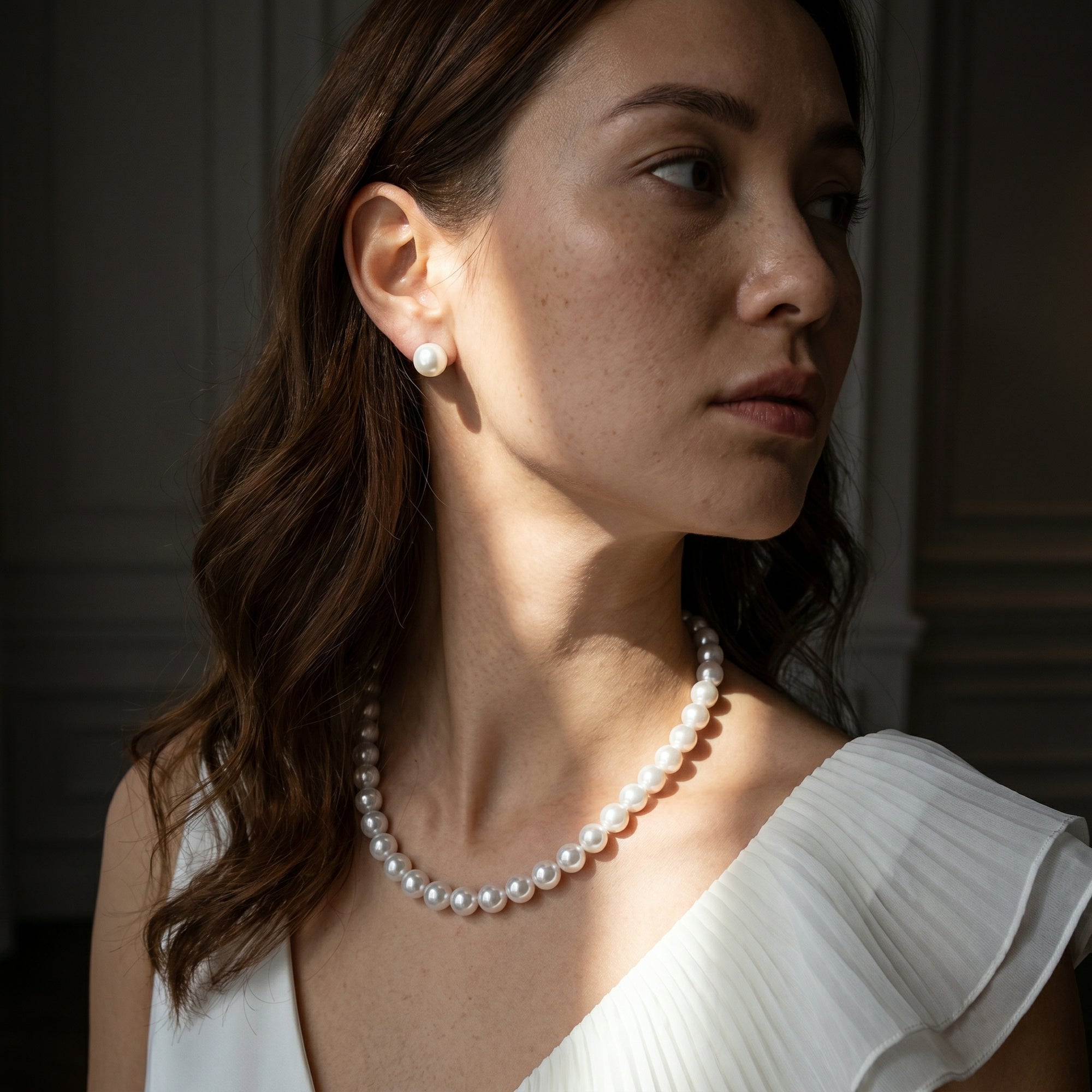 White South Sea Round Pearl Stud Earrings, 9.0-10.0mm